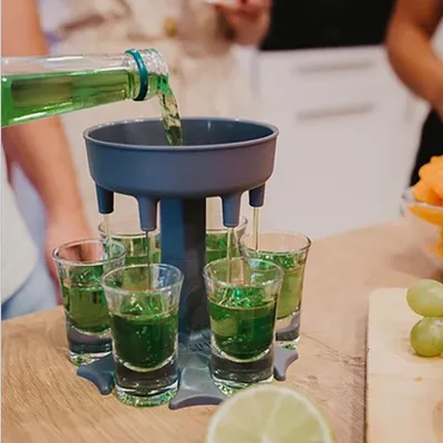 Plastic 6 Shot Glass Dispenser and Holder Plastic 6 Shot Glass Dispenser and Holder