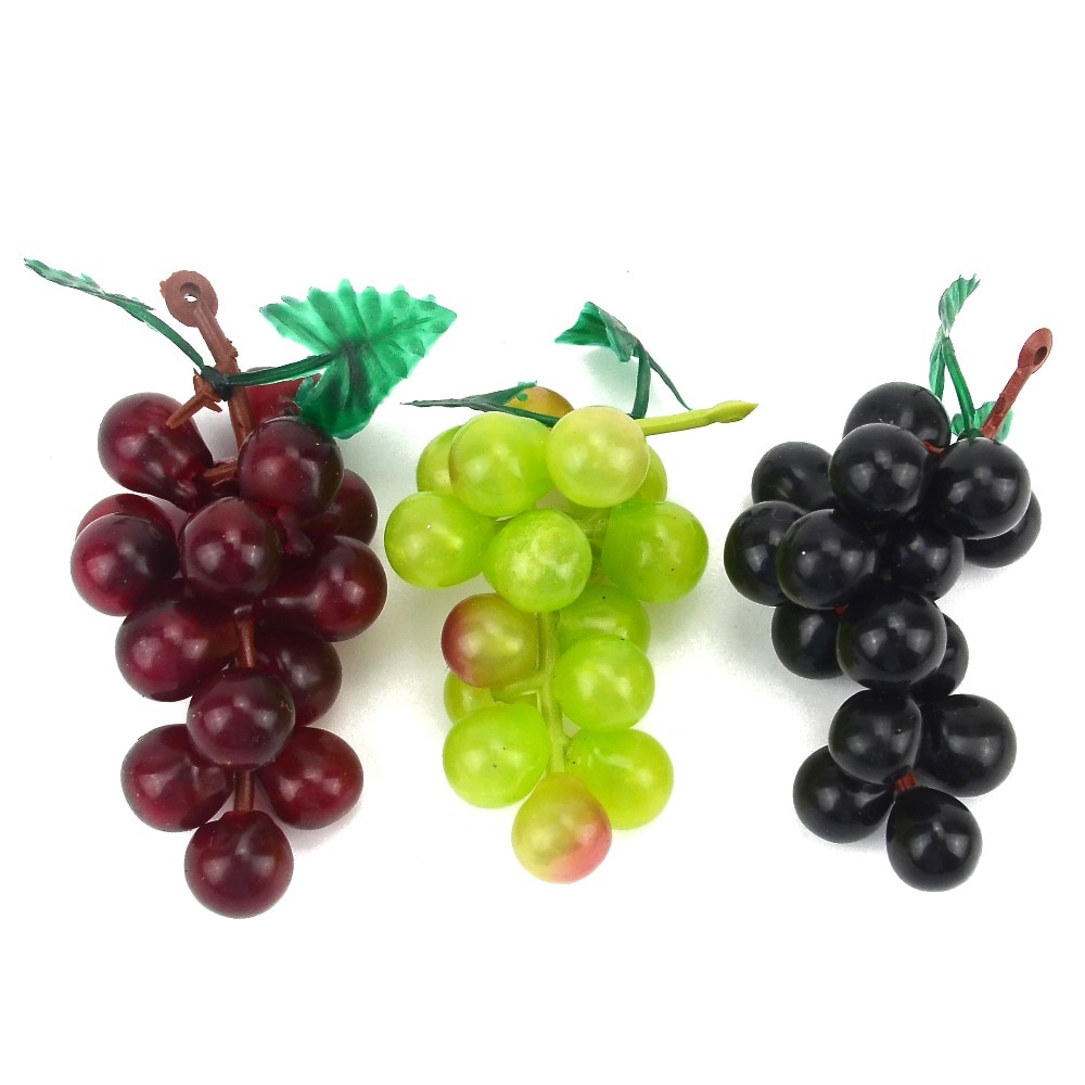Plastic Artificial Grapes Decor (3pcs) Plastic Artificial Grapes Decor (3pcs)