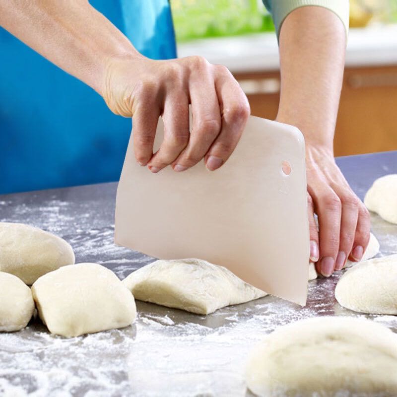 Plastic Dough Cutter Baking Scraper Tool Plastic Dough Cutter Baking Scraper Tool