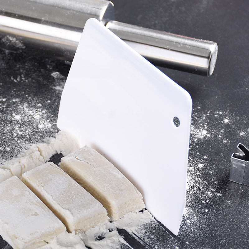 Plastic Dough Cutter Baking Scraper Tool
