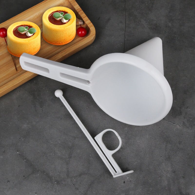 Plastic Funnel Cake Batter Dispenser Plastic Funnel Cake Batter Dispenser