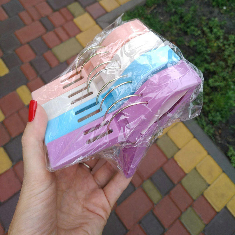 Plastic Pool Towel Clips (4pcs) Plastic Pool Towel Clips (4pcs)