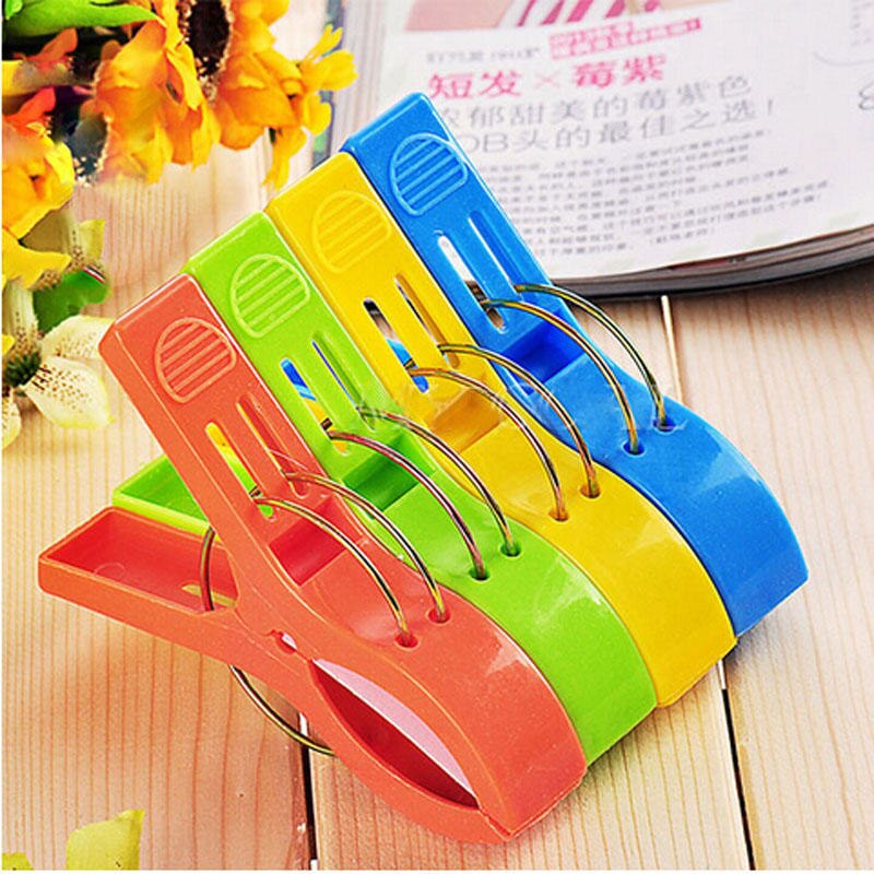 Plastic Pool Towel Clips (4pcs)
