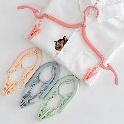 Plastic Portable and Foldable Cloth Hanger