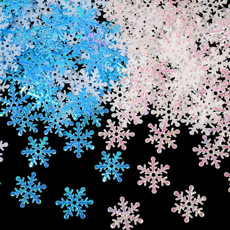 Plastic Snowflakes Confetti (270pcs) Plastic Snowflakes Confetti (270pcs)