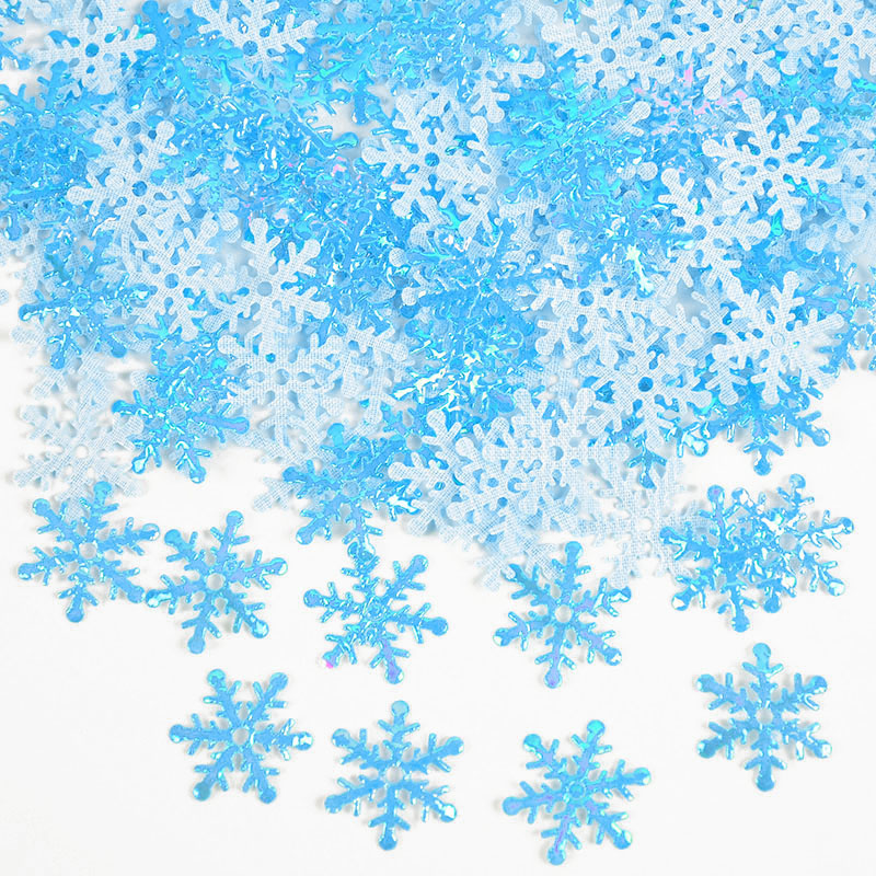 Plastic Snowflakes Confetti (270pcs) Plastic Snowflakes Confetti (270pcs)