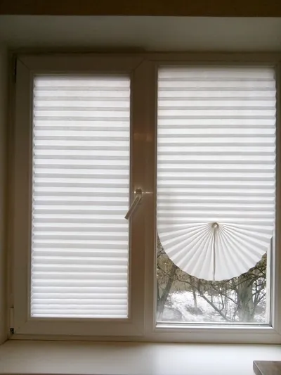 Pleated Blinds Adhesive Window Cover Pleated Blinds Adhesive Window Cover