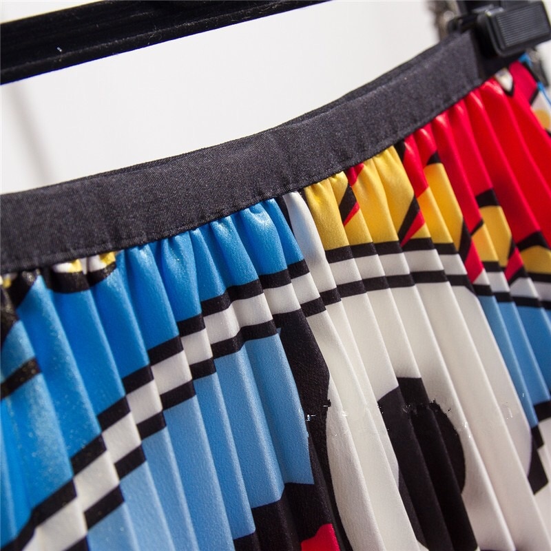 Pleated Maxi Skirt Sesame Street Print Pleated Maxi Skirt Sesame Street Print