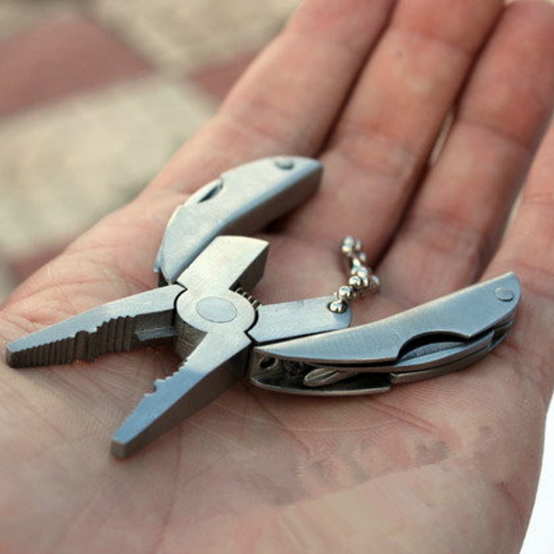 Pliers Foldable Outdoor Tool Pliers Foldable Outdoor Tool