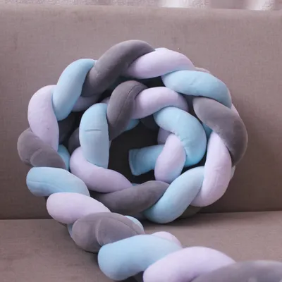 Plush Cotton Knotted Crib Bumper