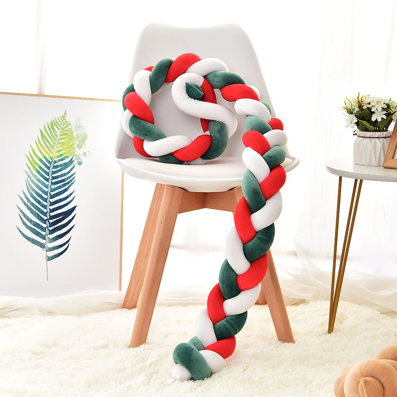 Plush Cotton Knotted Crib Bumper