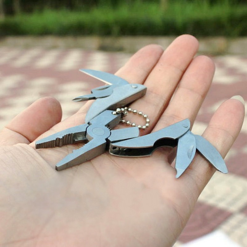 Pocket Multi-Tool Folding Pliers Pocket Multi-Tool Folding Pliers