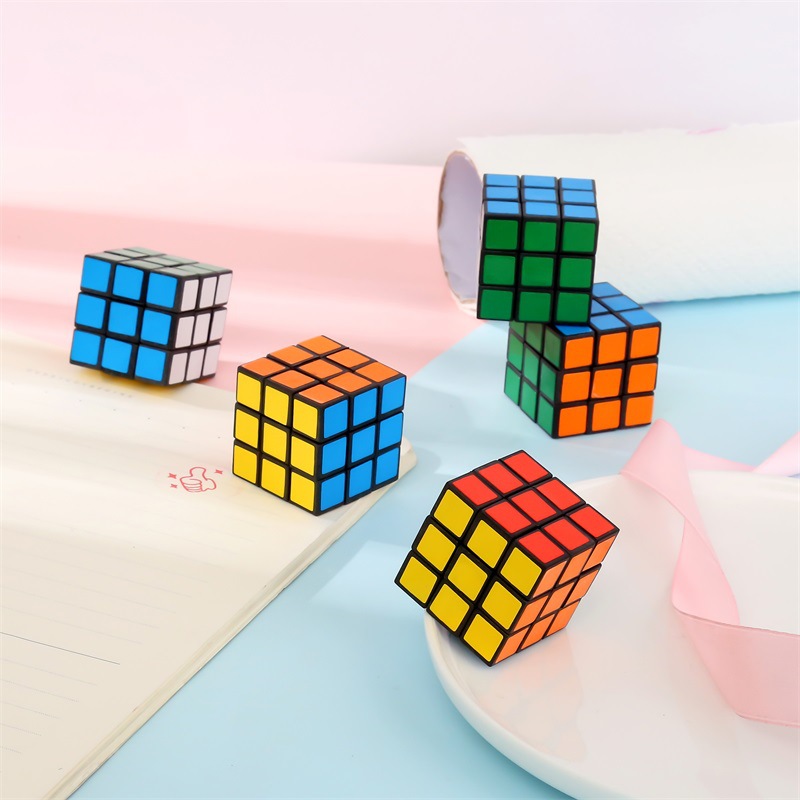 Pocket Size Mini Rubiks Cube (12 pcs) Pocket Size Mini Rubiks Cube (12 pcs)