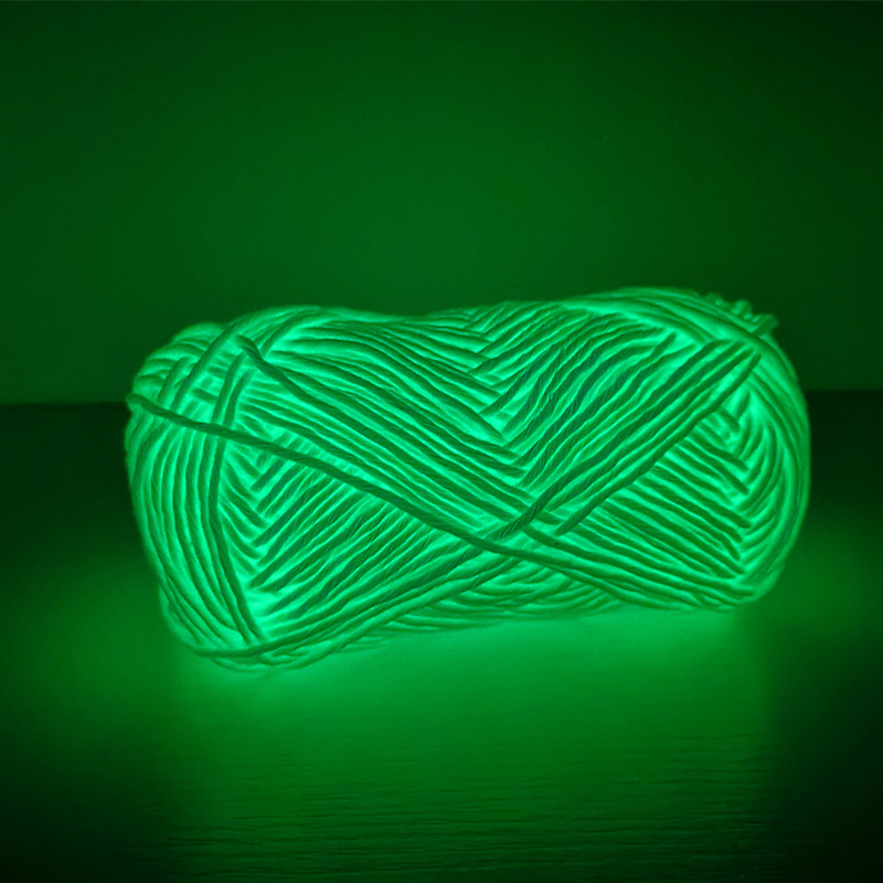 Polyester Glowing Yarn for Knitting Polyester Glowing Yarn for Knitting