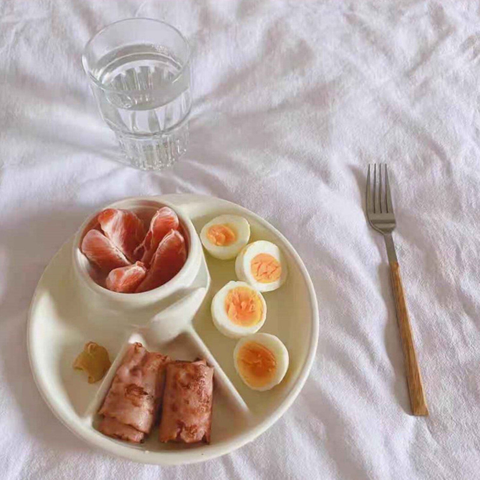 Portable Non Breakable Divided Plate