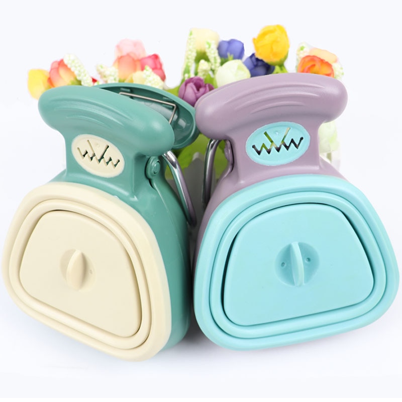 Portable Pooper Scooper with Poop Bag Dispenser