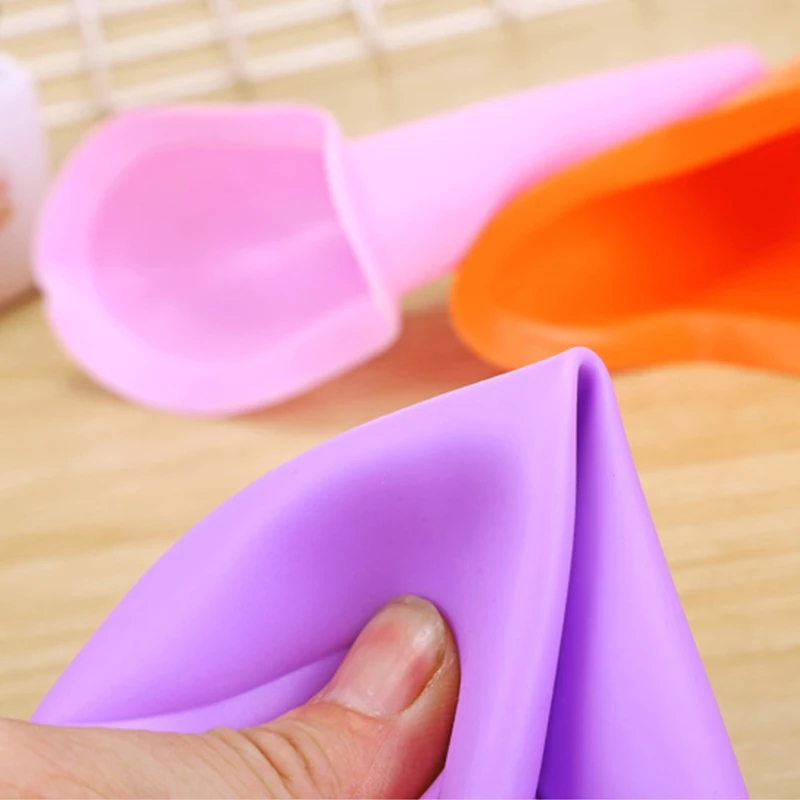 Portable Silicone Pee Funnel for Women Portable Silicone Pee Funnel for Women
