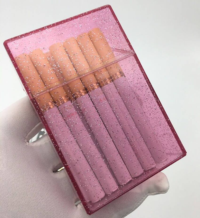 Portable Solid Plastic Cigarette Box Portable Solid Plastic Cigarette Box