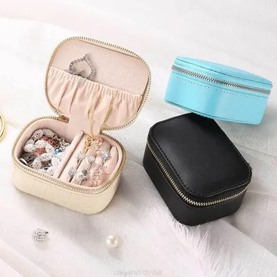 Portable Traveling Jewelry Box Portable Traveling Jewelry Box