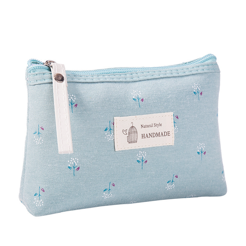 Printed Canvas Makeup Pouch Printed Canvas Makeup Pouch