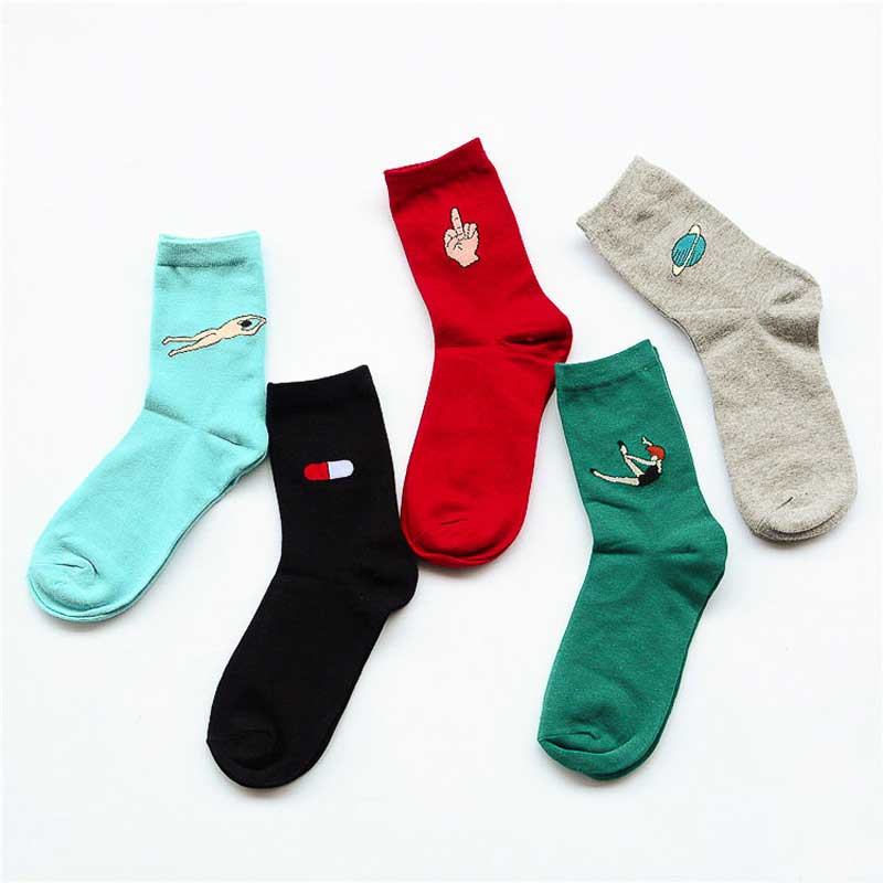 Printed Socks Women's Fashion (5 pairs) Printed Socks Women's Fashion (5 pairs)