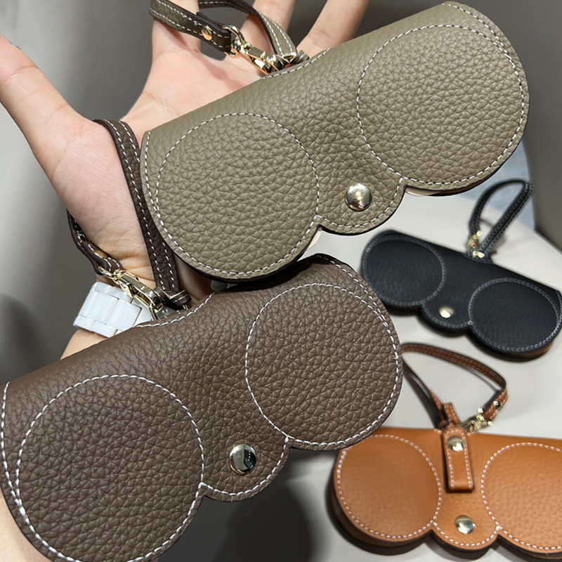 PU Leather Glasses Pouch with Strap PU Leather Glasses Pouch with Strap