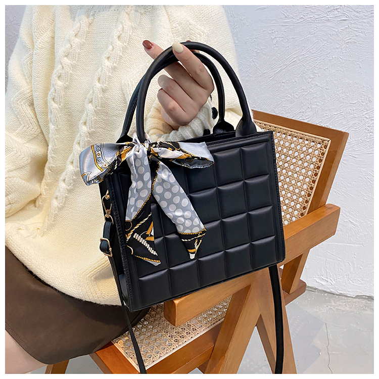 PU Leather Ladies Square Handbag PU Leather Ladies Square Handbag