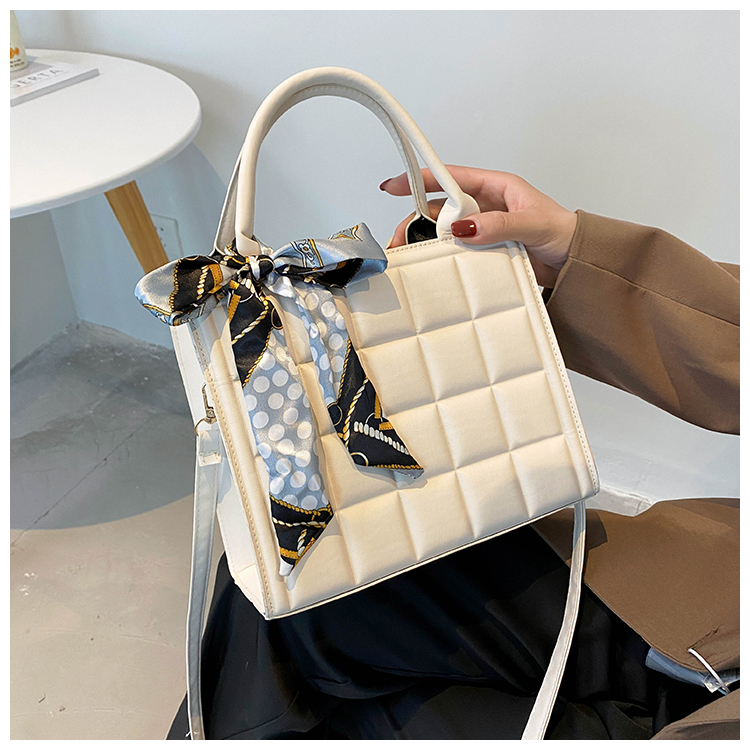 PU Leather Ladies Square Handbag PU Leather Ladies Square Handbag