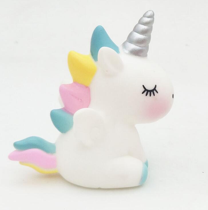 PVC Mini Unicorn Figurine Cake Topper PVC Mini Unicorn Figurine Cake Topper