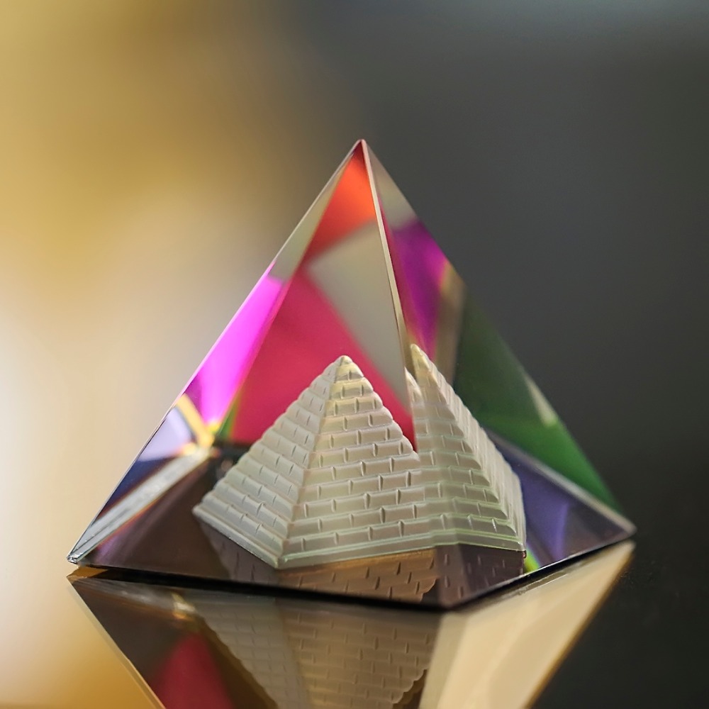 Pyramid Energy Healing Crystal Ornament Home Decor Pyramid Energy Healing Crystal Ornament Home Decor