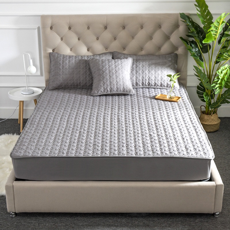Quilted Bed Cover Mattress Protector