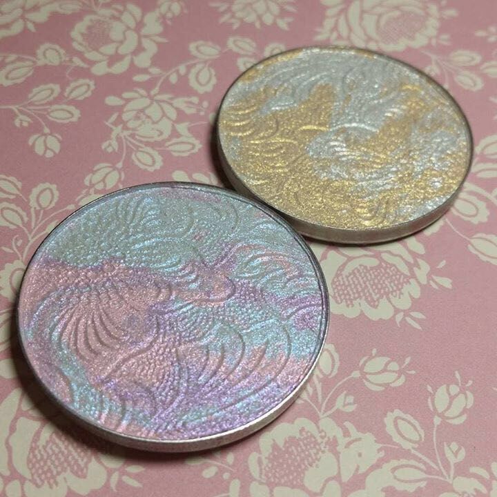 Rainbow Shimmer Highlighter Powder Rainbow Shimmer Highlighter Powder