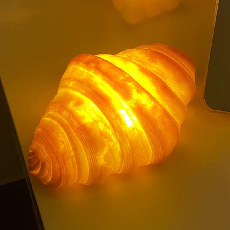 Realistic Battery Powered Bread Lamp Realistic Battery Powered Bread Lamp