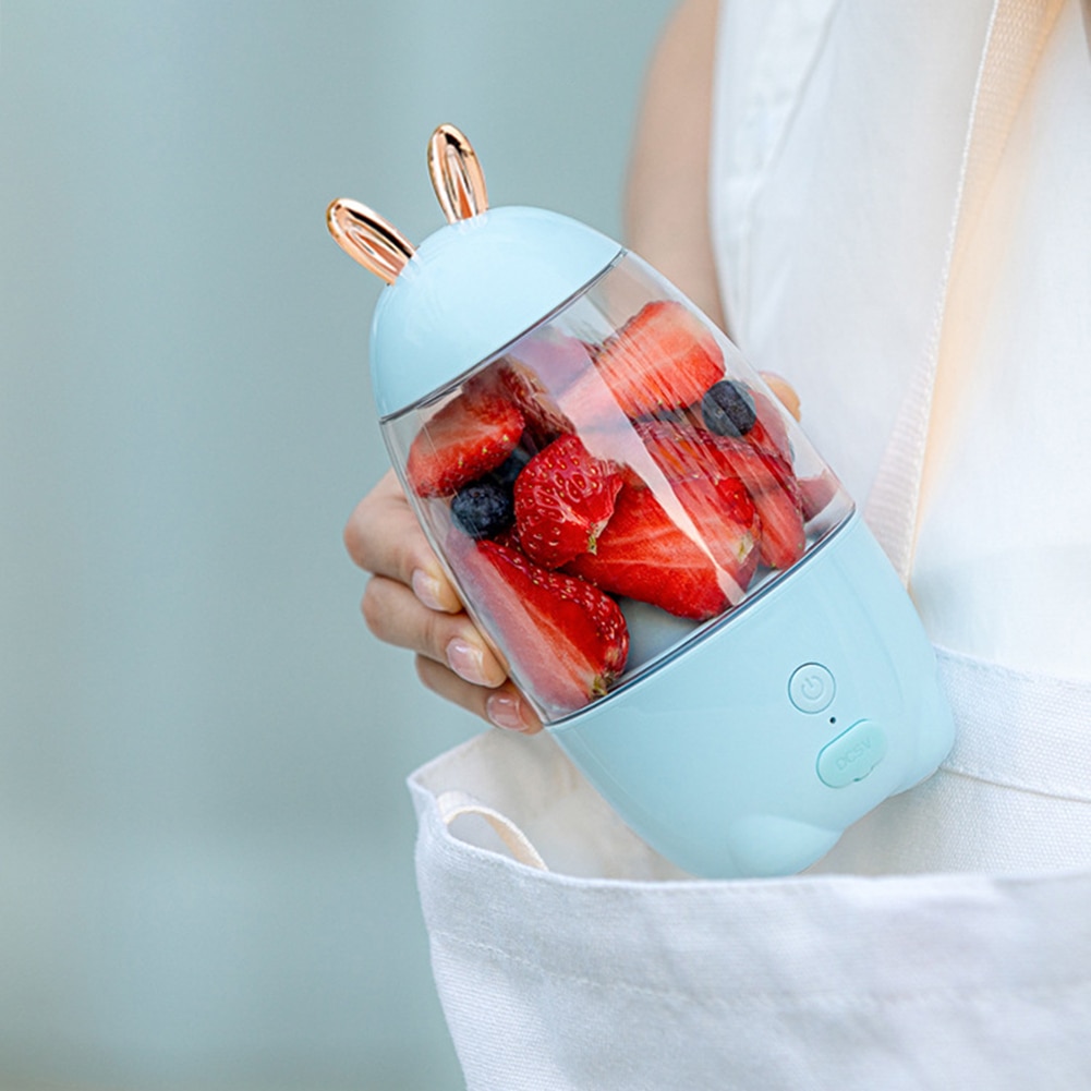 Rechargeable USB Blender Portable Fruit Shaker Rechargeable USB Blender Portable Fruit Shaker