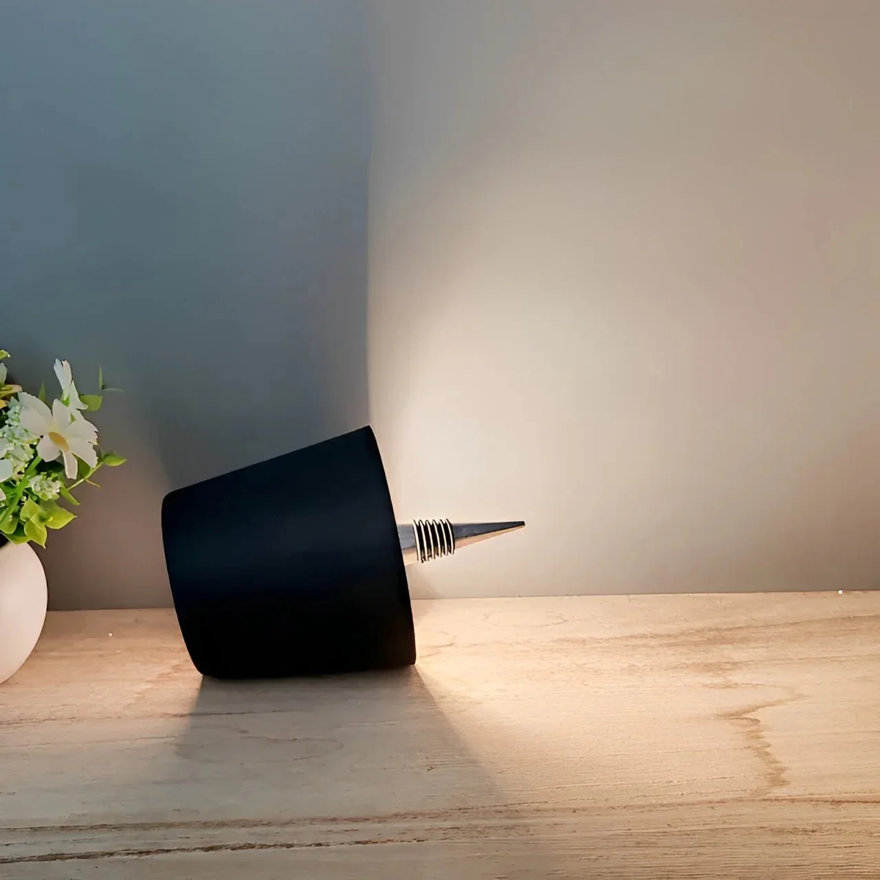 Rechargeable Wireless Bottle Lamp , Touch Control of 3 Colors and Stepless Dimming, Suitable for Bottles, An Rechargeable Wireless Bottle Lamp , Touch Control of 3 Colors and Stepless Dimming, Suitable for Bottles, An