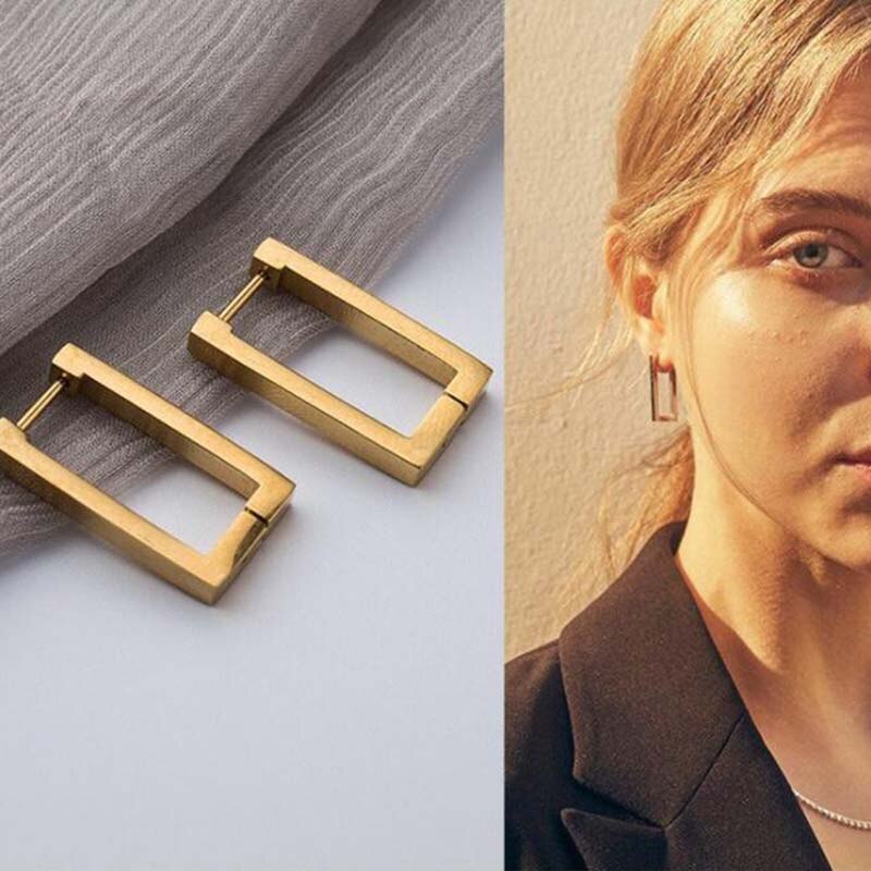 Rectangular Geometric Hoop Earrings (2 pcs) Rectangular Geometric Hoop Earrings (2 pcs)
