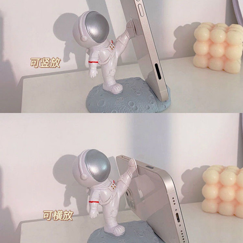 Resin Astronaut Phone Holder Resin Astronaut Phone Holder