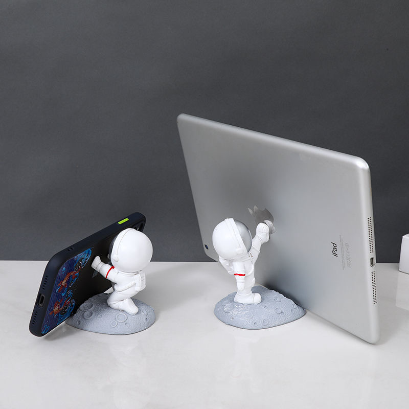 Resin Astronaut Phone Holder Resin Astronaut Phone Holder