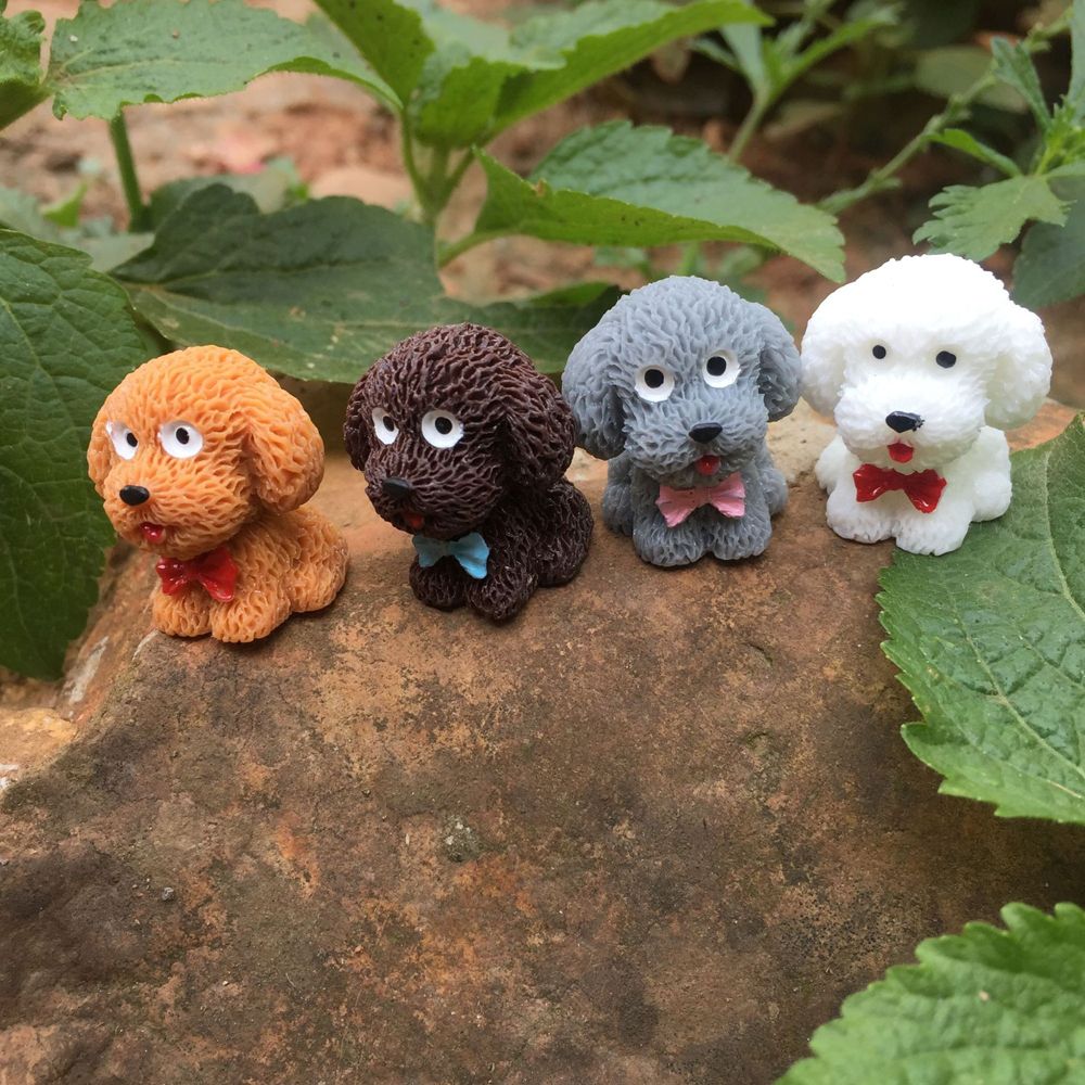 Resin Miniature Dog Figurines (4pcs) Resin Miniature Dog Figurines (4pcs)