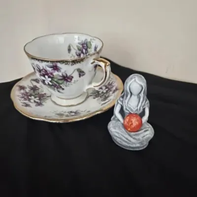 Resin Moon Goddess Statue Resin Moon Goddess Statue