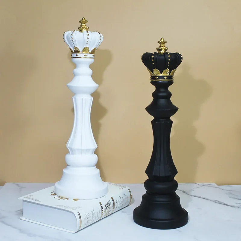 Resin Retro International Chess Figurine for Interior King Knight Sculpture Home Desktop Decor Living Room Decoration Resin Retro International Chess Figurine for Interior King Knight Sculpture Home Desktop Decor Living Room Decoration