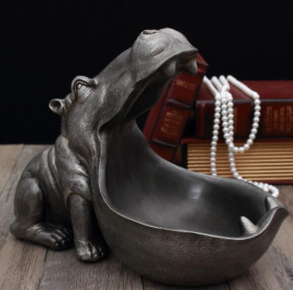 Resin Sculpture Decorative Ornament Resin Sculpture Decorative Ornament
