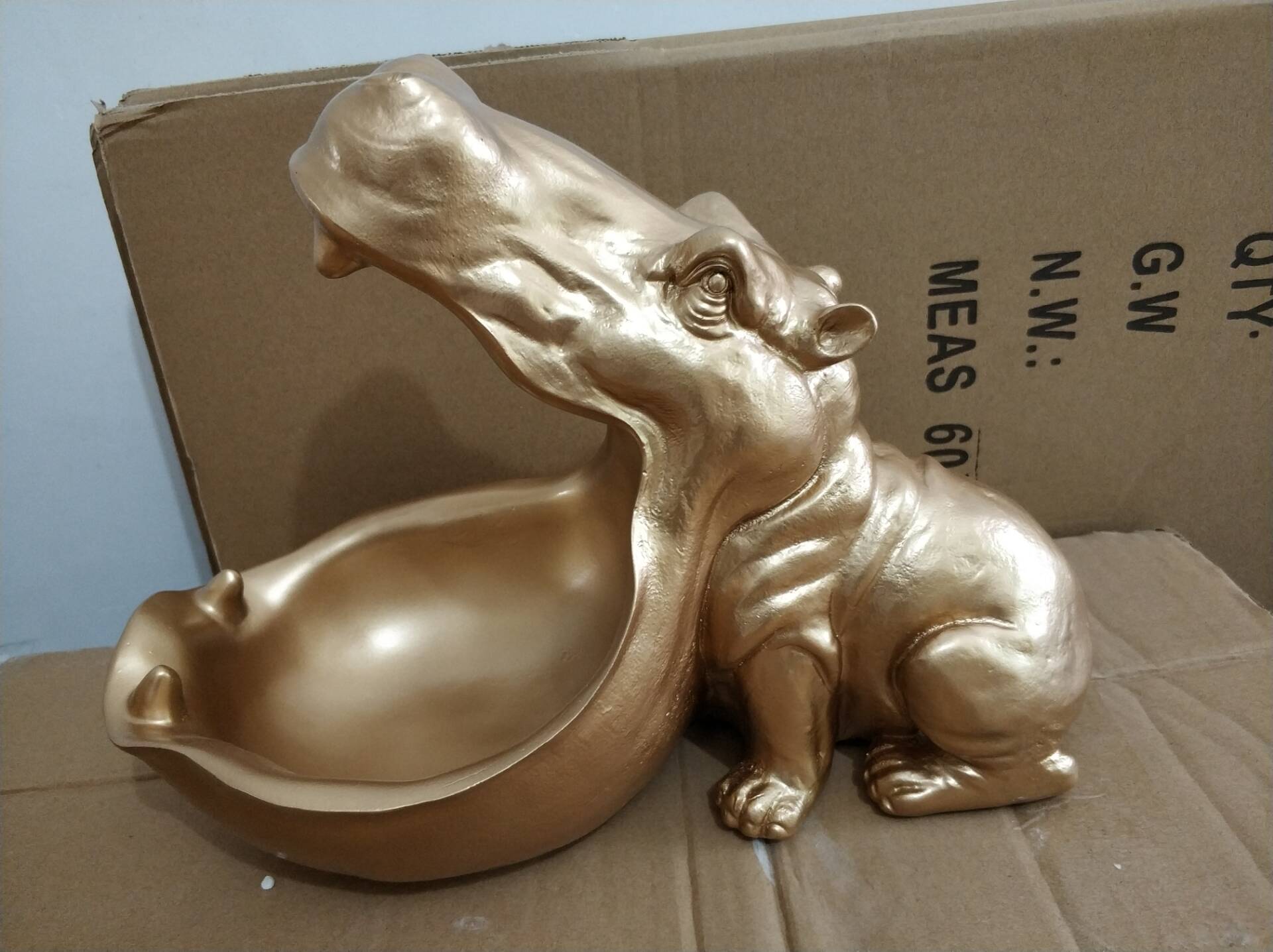 Resin Sculpture Decorative Ornament Resin Sculpture Decorative Ornament