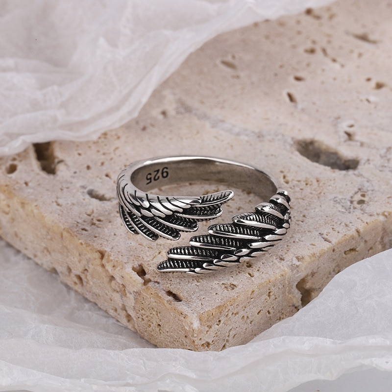 Resizable Angel Wing Ring