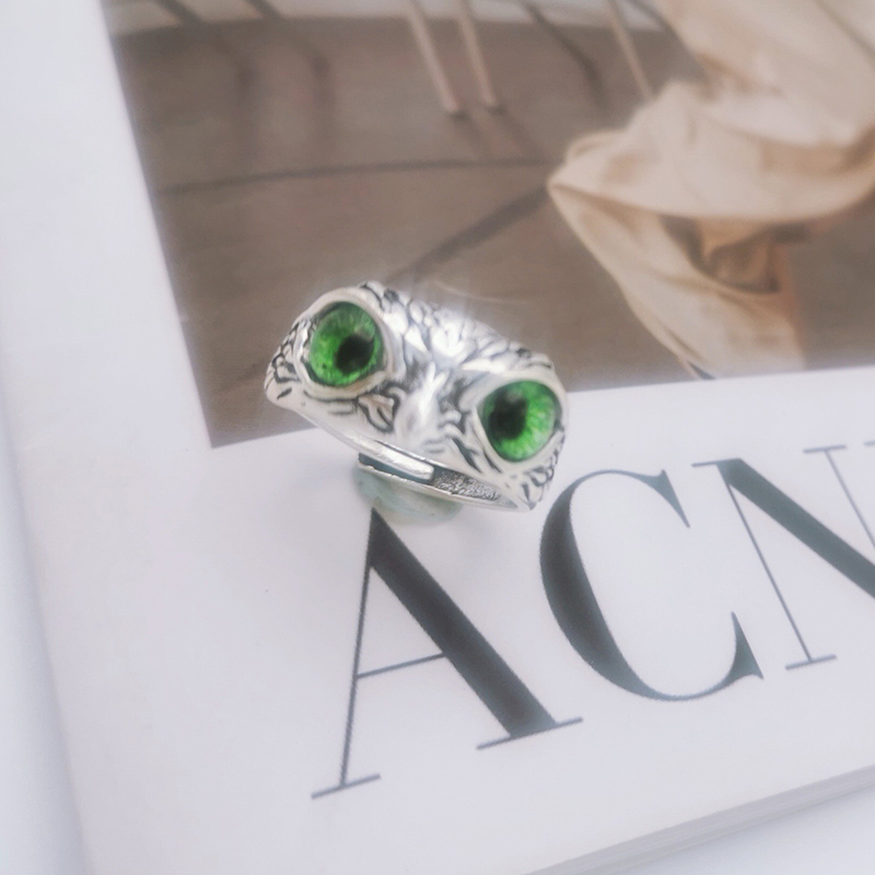 Resizable Multicolor Owl Eye Ring