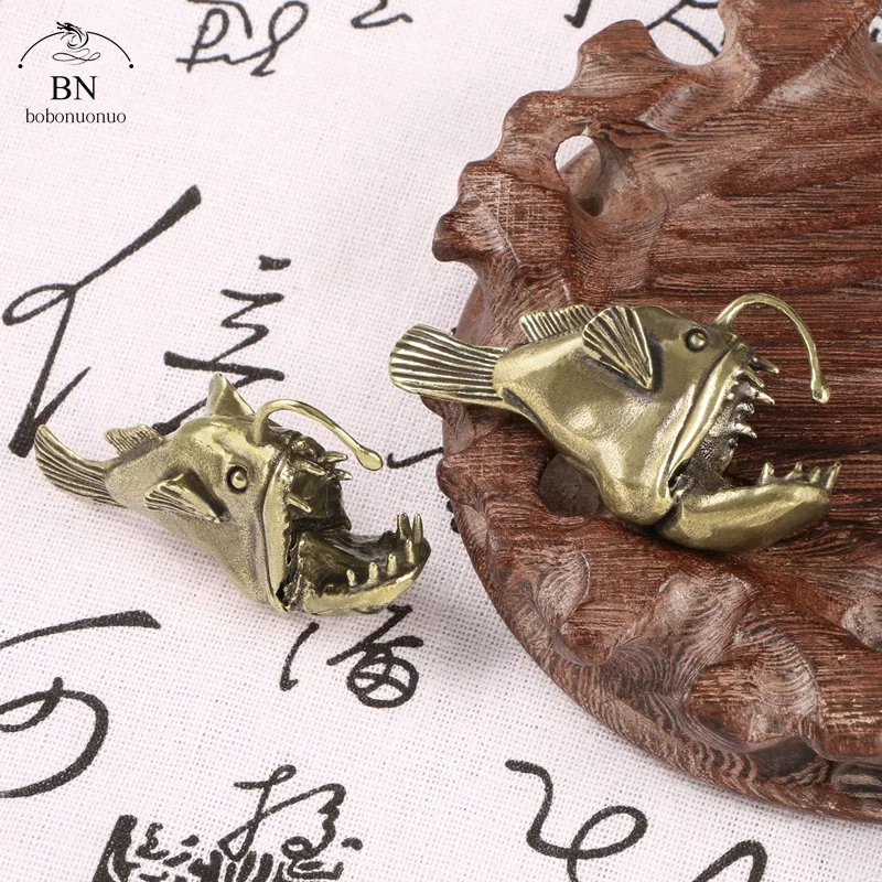 Retro Brass Ocean anglerfish Watching Fishes Sea Animals Model Fishbowl Decoration Action Figures Education Miniatures Retro Brass Ocean anglerfish Watching Fishes Sea Animals Model Fishbowl Decoration Action Figures Education Miniatures
