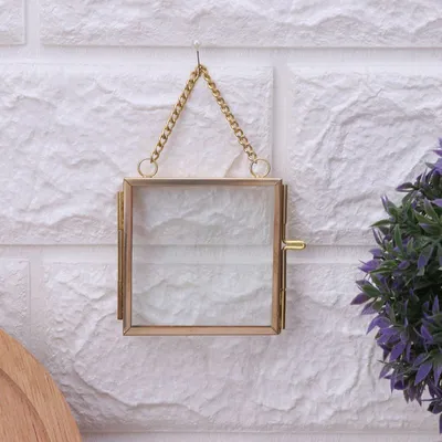 Retro Hanging Chain Picture Frame Retro Hanging Chain Picture Frame