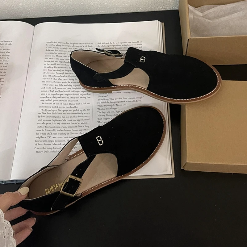 Retro Roman Baotou Sandals Women Wear Summer New Frosted Real Leather Female Flat Shoes Hollow Women Sandals Retro Roman Baotou Sandals Women Wear Summer New Frosted Real Leather Female Flat Shoes Hollow Women Sandals