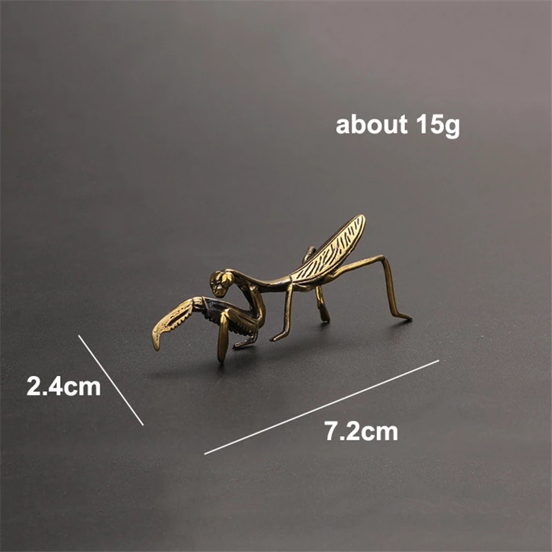 Retro Style Copper Praying Mantis Figure Retro Style Copper Praying Mantis Figure