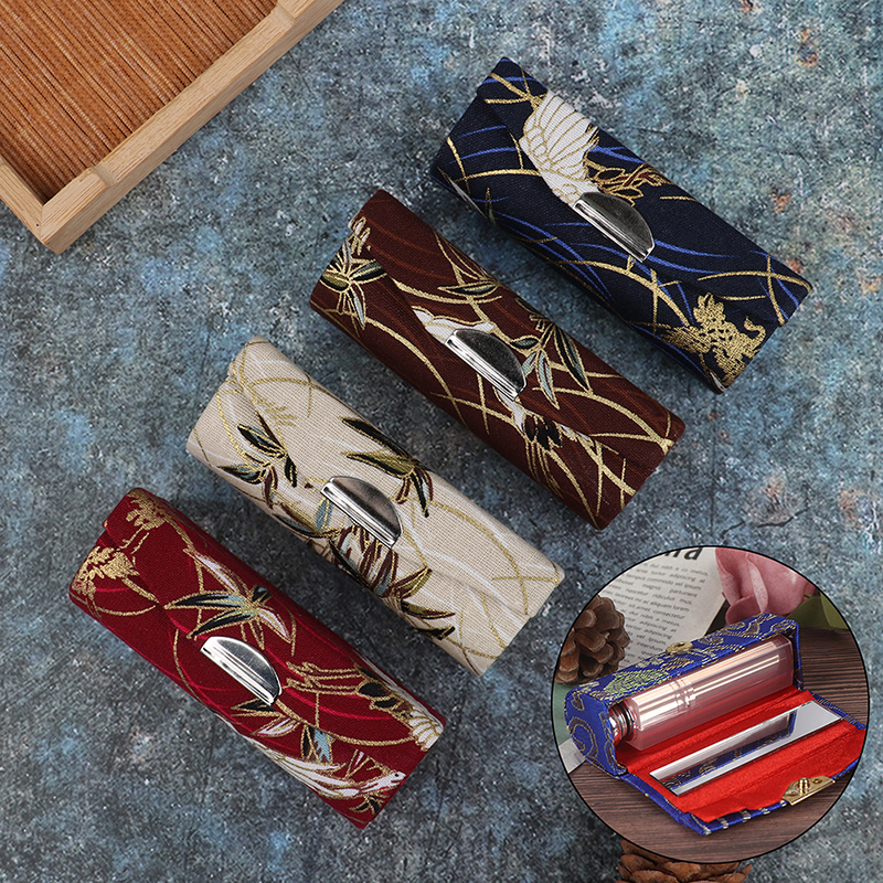 Retro Style Lipstick Holder with Mirror Retro Style Lipstick Holder with Mirror